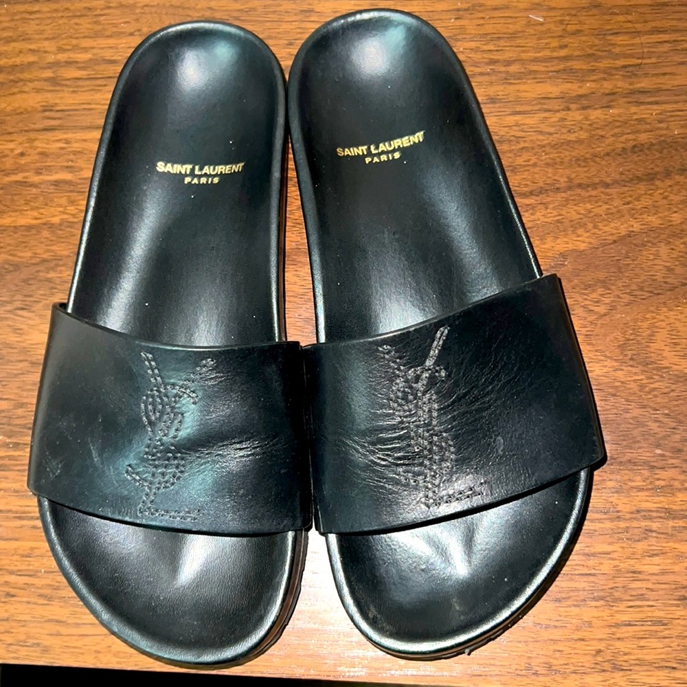 Sold. YSL Jimmy Joan Slide